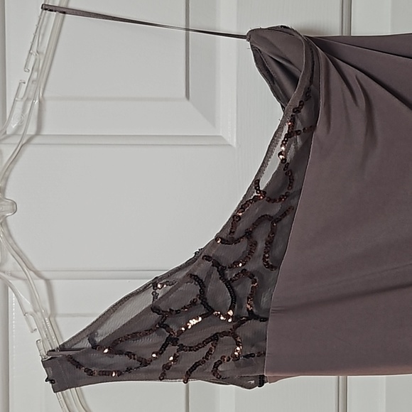 🩶Super Sexy Signature Gray with Brown Sequins One Shoulder Dress Size 10 - Picture 2 of 11